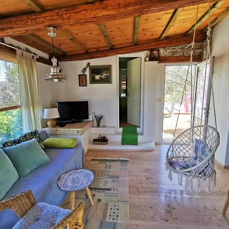 Luna Casa de Férias Veliki Drvenik
