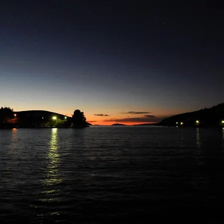 Luna Hébergement de vacances Veliki Drvenik