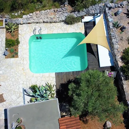 Casa de Férias Luna Veliki Drvenik